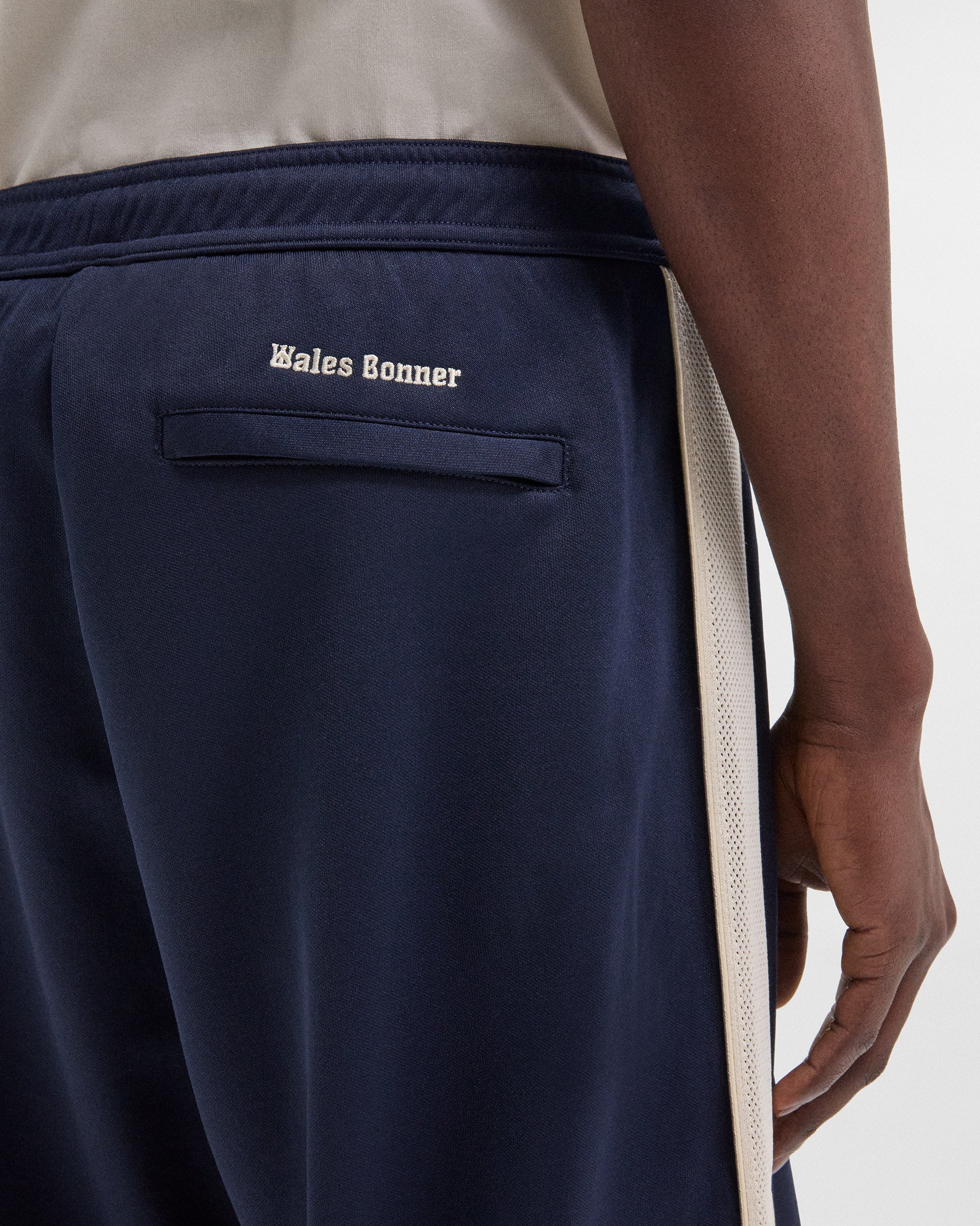Motion Track Pant