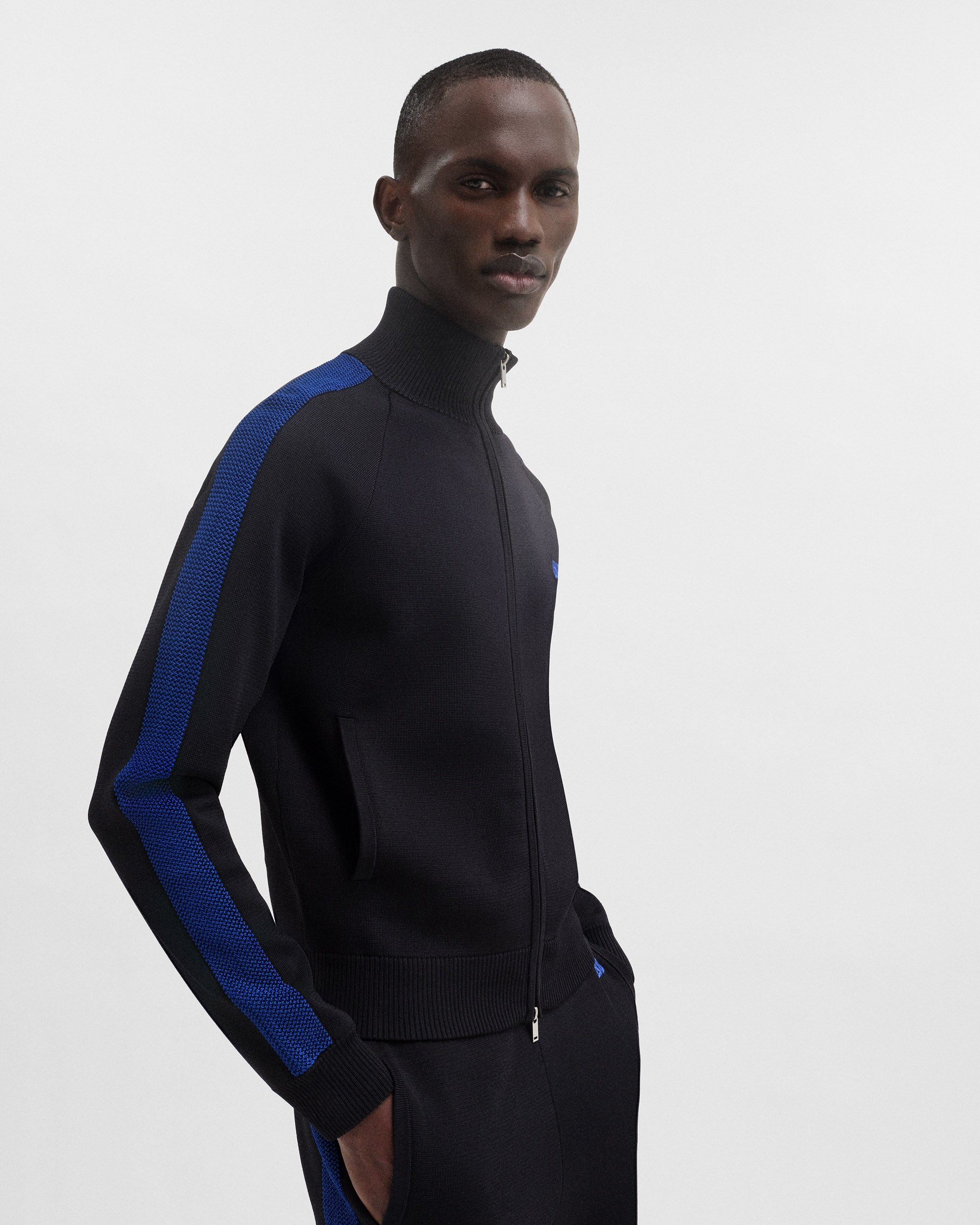 Tide Track Top